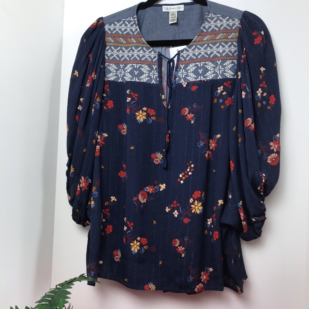 Neiman Marcus Tie Neck Print Blouse Size M
